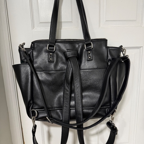 GEMINI CONVERTIBLE BACKPACK BLACK | AQUA LINING | SILVER HARDWARE - Picture 4 of 6